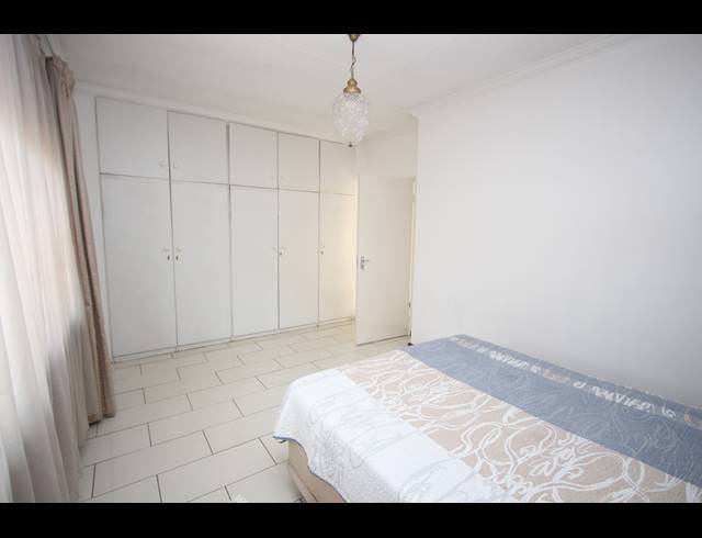 5 BEDROOM HOUSE TO LET IN BEDFORD GARDENS